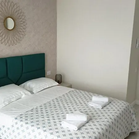 Sunrise Velier Apartmán *